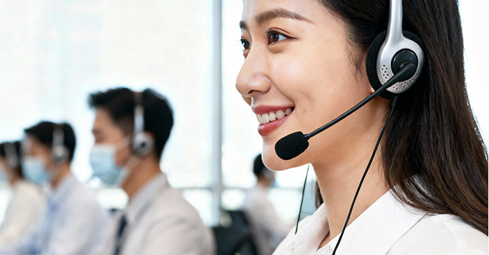 失重式多組份計量混合配料系統(tǒng)廠家直銷，失重式多組份計量混合配料系統(tǒng)價格，移動式電動升降雙螺桿粉體失重稱，失重式單組份母粒計量系統(tǒng)